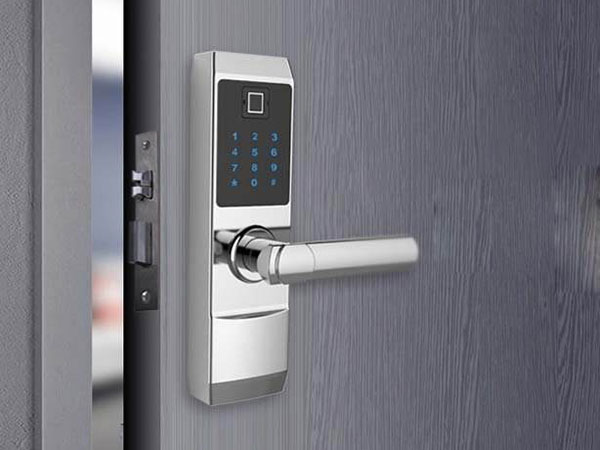 港南24小时上门开锁公司